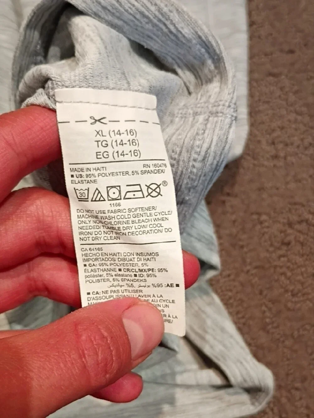 Old Navy Active Quarter-Zip Pullover in Light Gray and Dark Purple